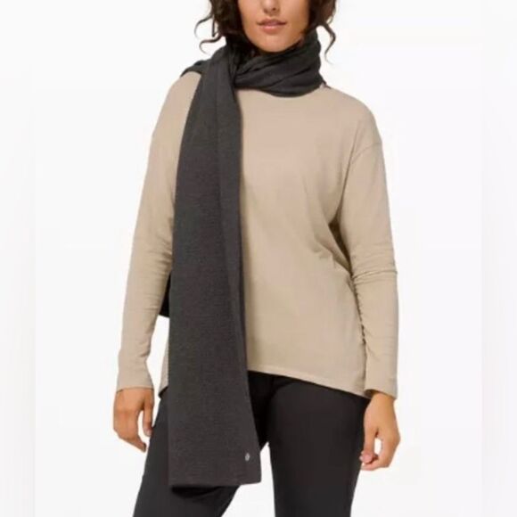 🍋Lululemon All Ease Scarf Maroon - Picture 1 of 5